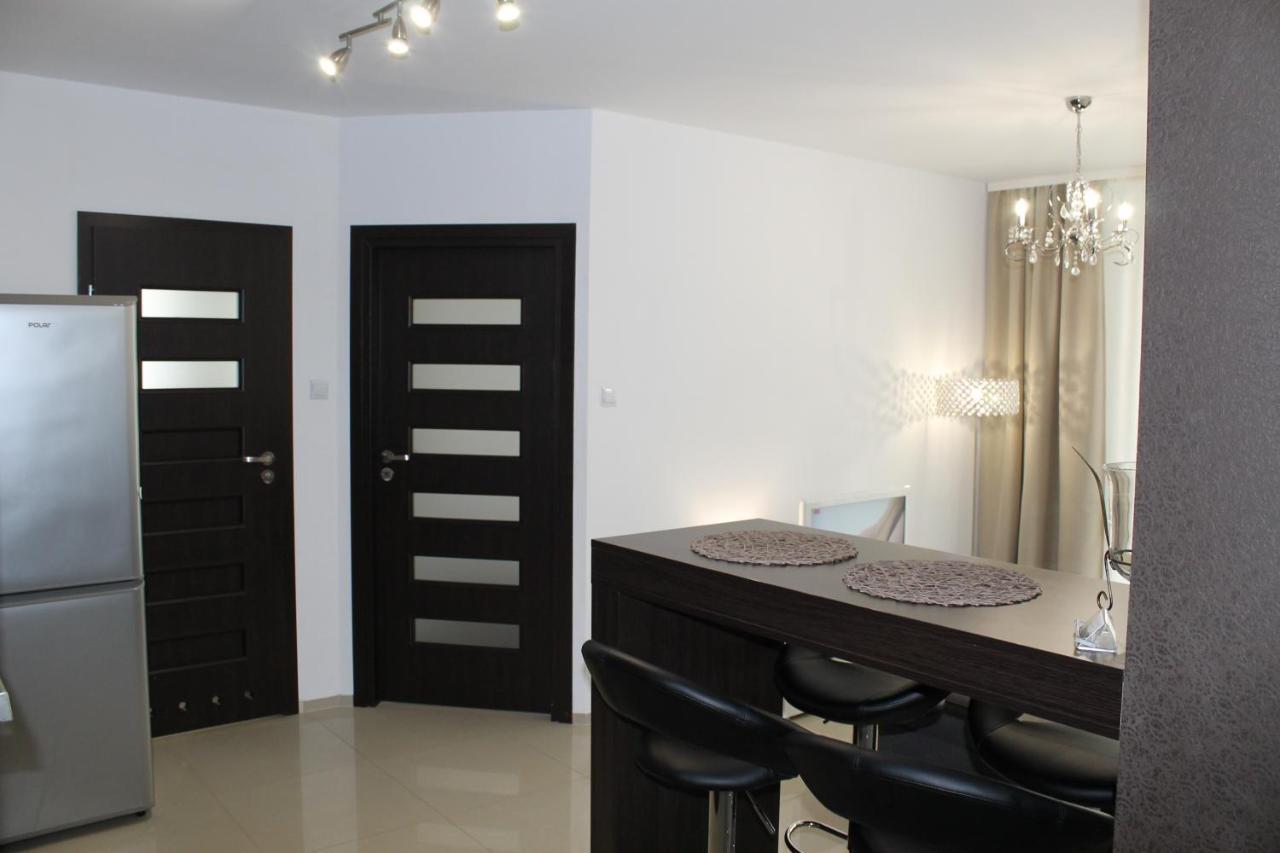 דירות ביאליסטוק Apartament Antoniukowska 60 מראה חיצוני תמונה